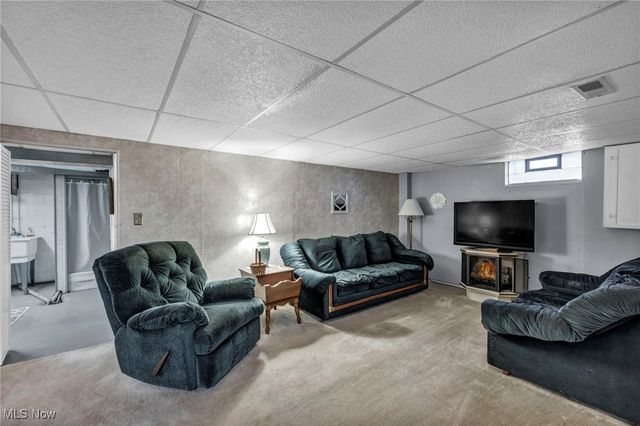 79 Selden Avenue, Akron, OH 44301