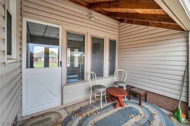 79 Selden Avenue, Akron, OH 44301