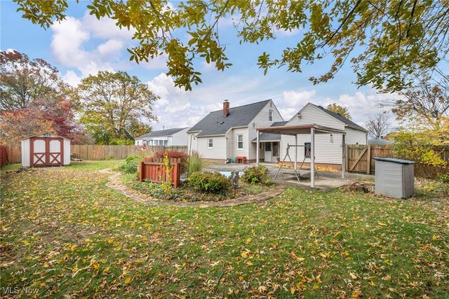 79 Selden Avenue, Akron, OH 44301