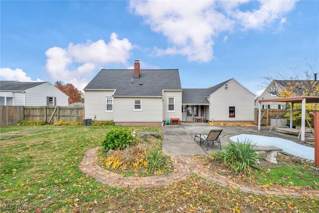 79 Selden Avenue, Akron, OH 44301