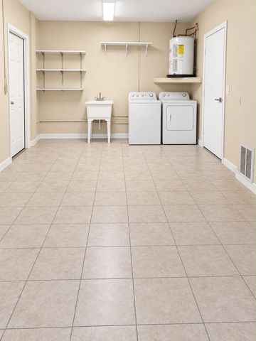 11426 FOX RUN, Port Richey, FL 34668