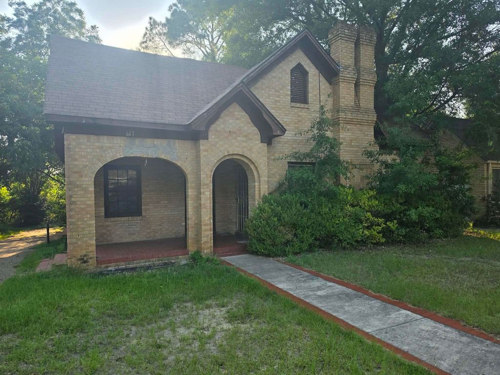617 Electra, Longview, TX 75602