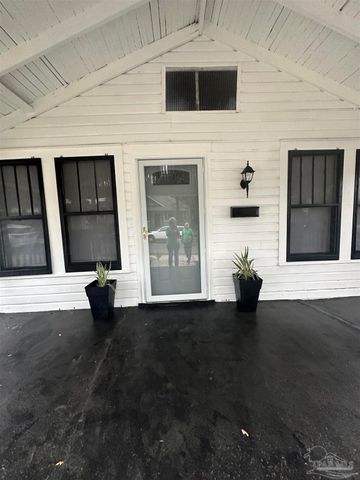 14 E Strong St, Pensacola, FL 32501