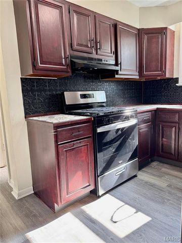 1024 South Charles Street, Belleville, IL 62220