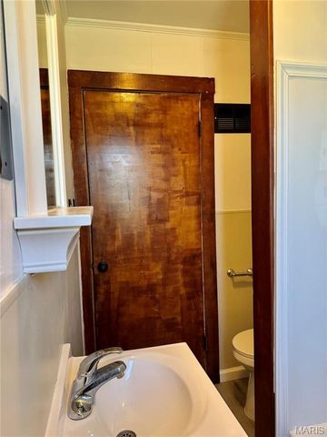 1024 South Charles Street, Belleville, IL 62220