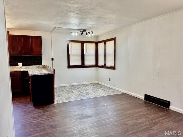 1024 South Charles Street, Belleville, IL 62220