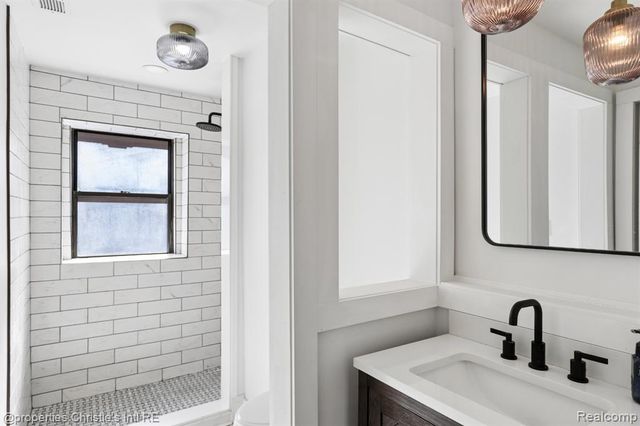 7409 2nd Avenue 8, Detroit, MI 48202