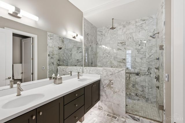 1507 Elm Street, Cincinnati, OH 45202