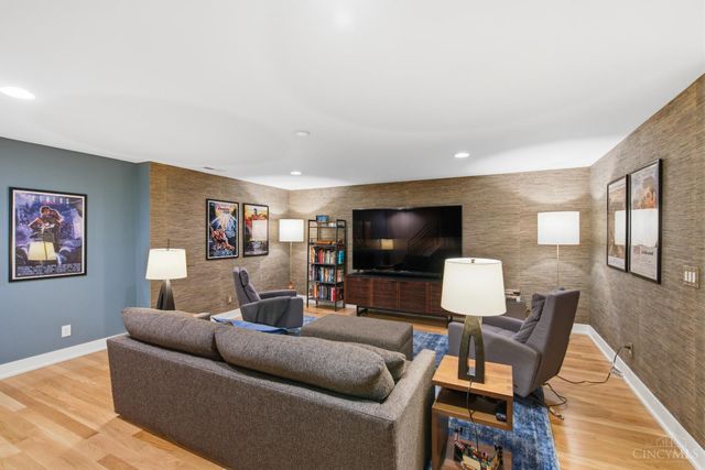 1507 Elm Street, Cincinnati, OH 45202