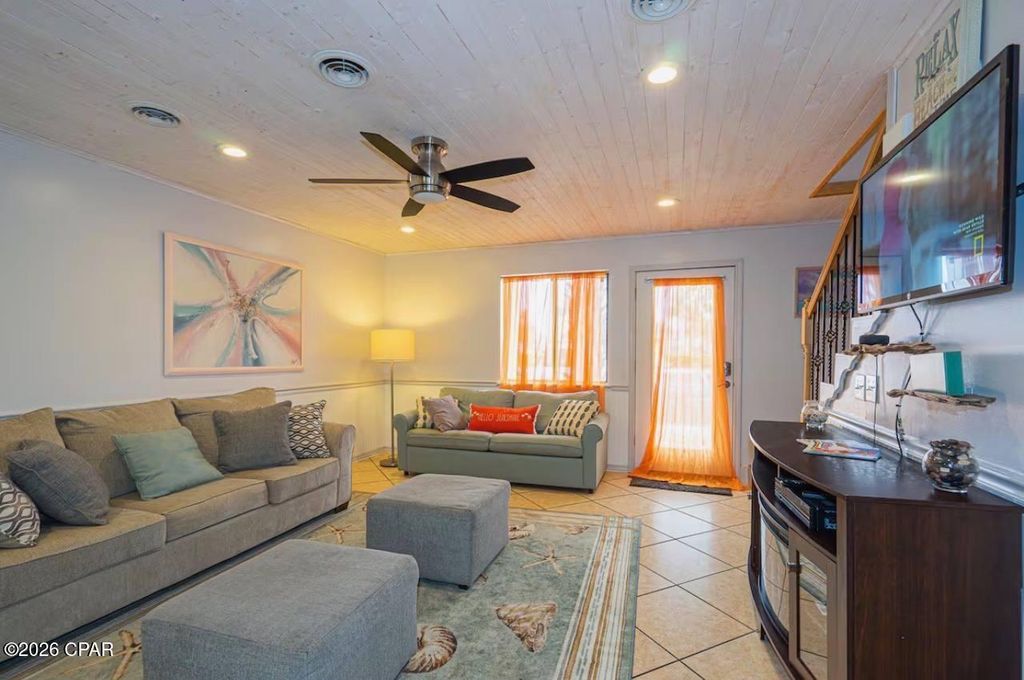 Image 6 of property listing at 117 Cindy Lane, Panama City Beach, FL 32407