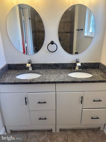 912 MARKSWORTH RD, Catonsville, MD 21228