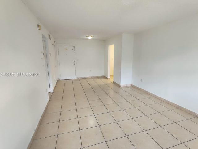 666 W 81st Street 414, Hialeah, FL 33014