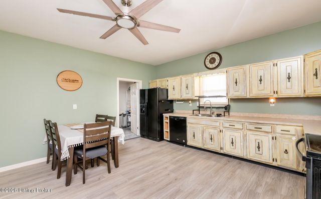 9701 Seatonville Rd, Louisville, KY 40291