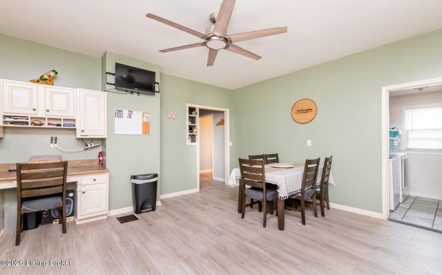 9701 Seatonville Rd, Louisville, KY 40291