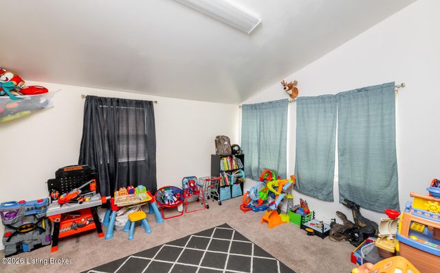 9701 Seatonville Rd, Louisville, KY 40291