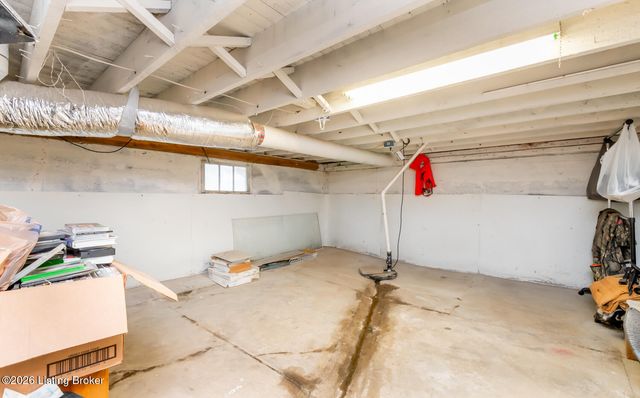 9701 Seatonville Rd, Louisville, KY 40291