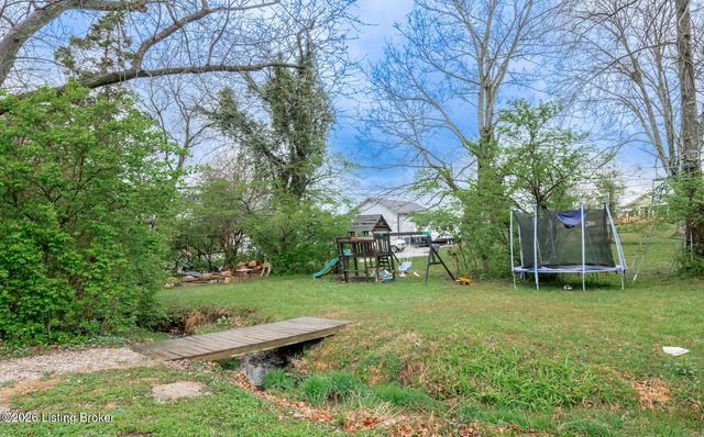 9701 Seatonville Rd, Louisville, KY 40291