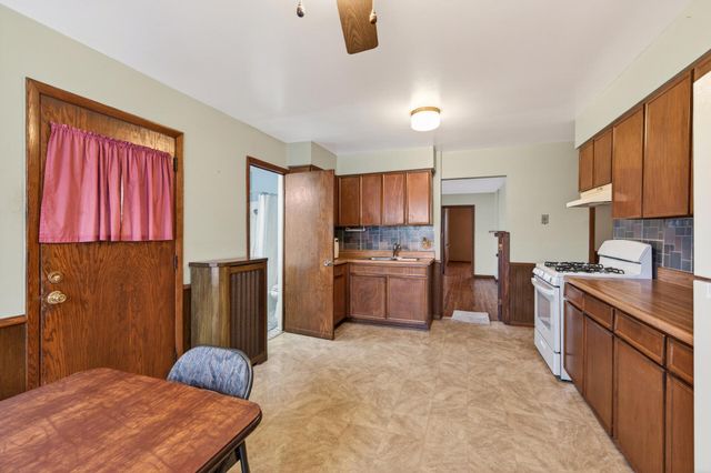 451 Madison Street NE, Minneapolis, MN 55413