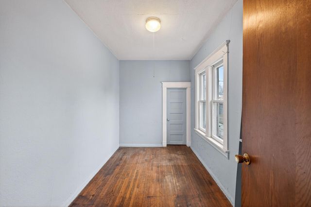 451 Madison Street NE, Minneapolis, MN 55413