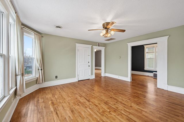 451 Madison Street NE, Minneapolis, MN 55413