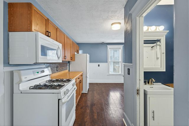 451 Madison Street NE, Minneapolis, MN 55413