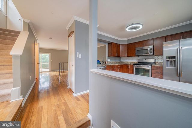 3512 WOOD CREEK DR, Suitland, MD 20746