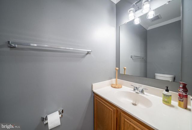 3512 WOOD CREEK DR, Suitland, MD 20746