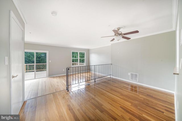 3512 WOOD CREEK DR, Suitland, MD 20746