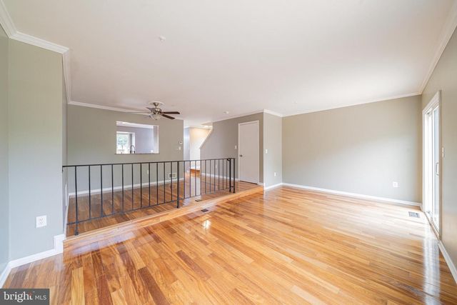 3512 WOOD CREEK DR, Suitland, MD 20746