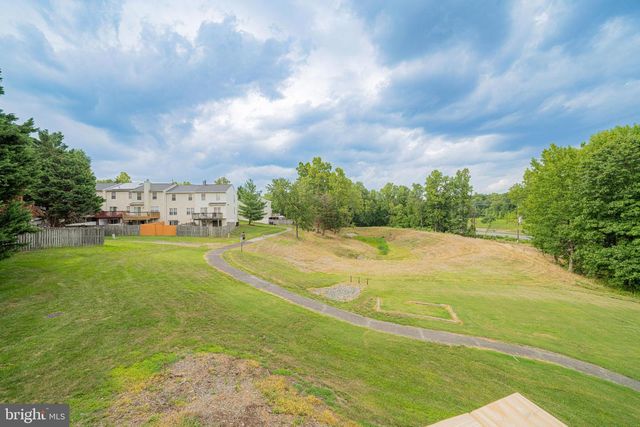 3512 WOOD CREEK DR, Suitland, MD 20746