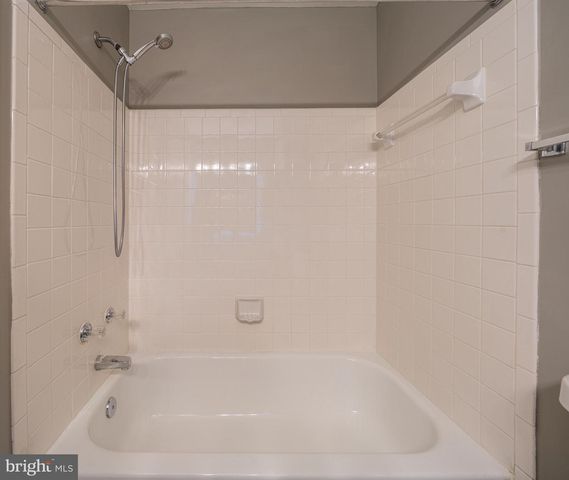 3512 WOOD CREEK DR, Suitland, MD 20746