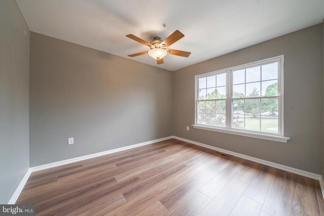 3512 WOOD CREEK DR, Suitland, MD 20746