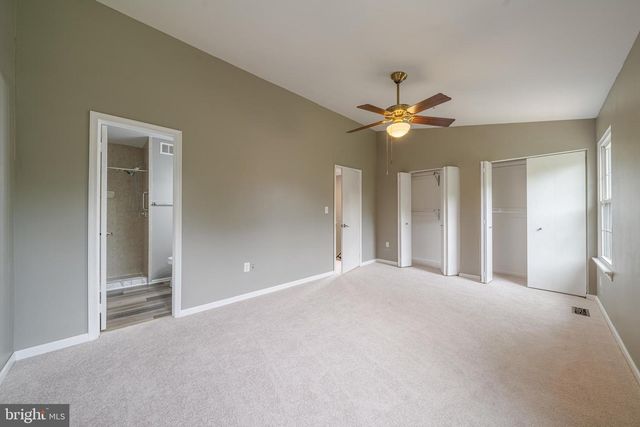 3512 WOOD CREEK DR, Suitland, MD 20746