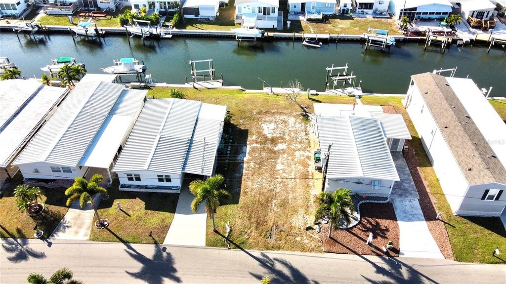 251 ALOHA DRIVE, Palmetto, FL 34221