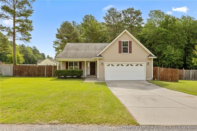 137 Boulder Court, Raeford, NC 28376