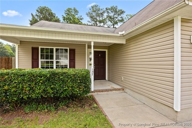 137 Boulder Court, Raeford, NC 28376