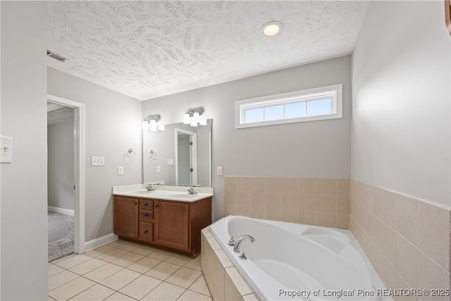 137 Boulder Court, Raeford, NC 28376