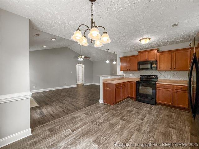 137 Boulder Court, Raeford, NC 28376