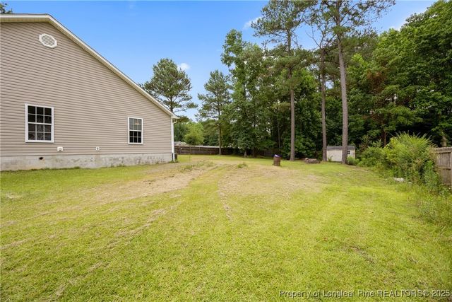 137 Boulder Court, Raeford, NC 28376
