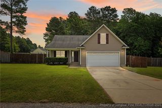 137 Boulder Court, Raeford, NC 28376
