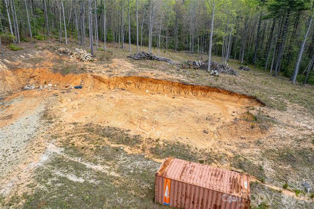 000 Rosman Highway, Sapphire, NC 28774