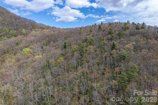 000 Rosman Highway, Sapphire, NC 28774