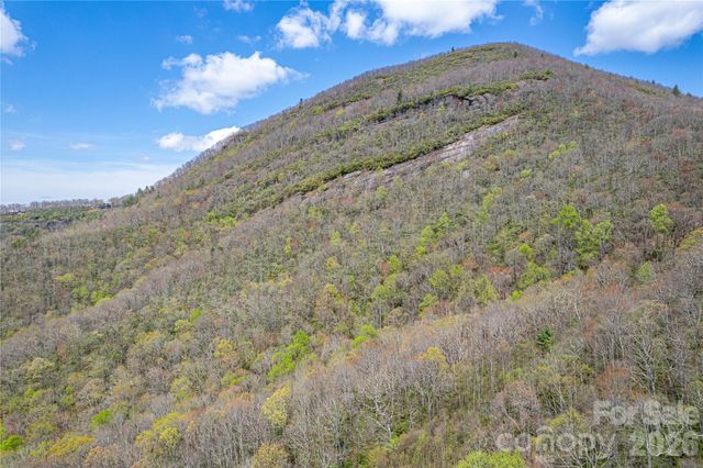 000 Rosman Highway, Sapphire, NC 28774