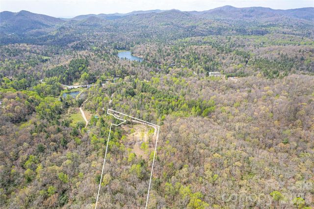 000 Rosman Highway, Sapphire, NC 28774