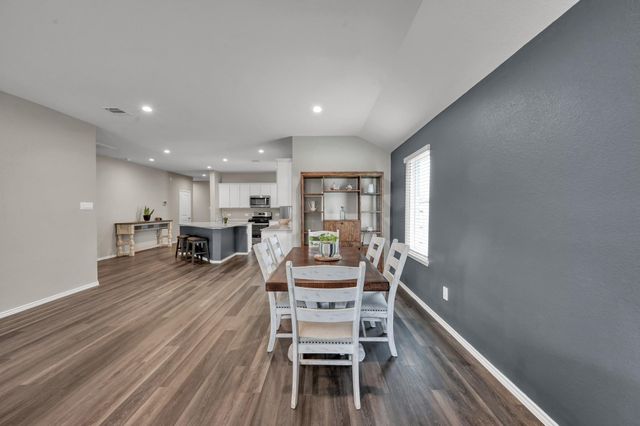 319 Chateau Bay Lane, Crosby, TX 77532