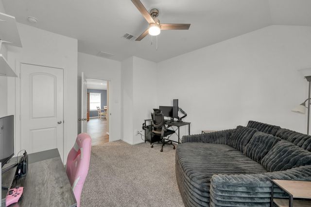 319 Chateau Bay Lane, Crosby, TX 77532