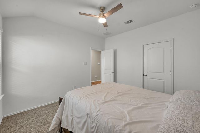 319 Chateau Bay Lane, Crosby, TX 77532
