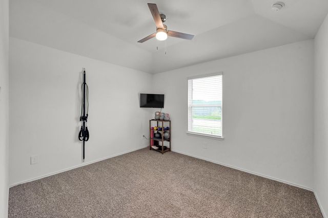 319 Chateau Bay Lane, Crosby, TX 77532