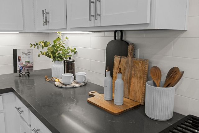 6025 Element Ln, Roseville, CA 95747