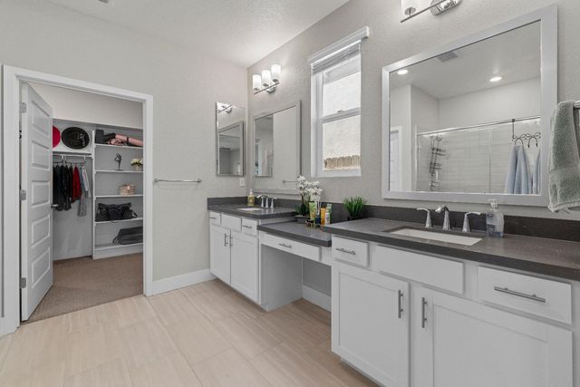 6025 Element Ln, Roseville, CA 95747